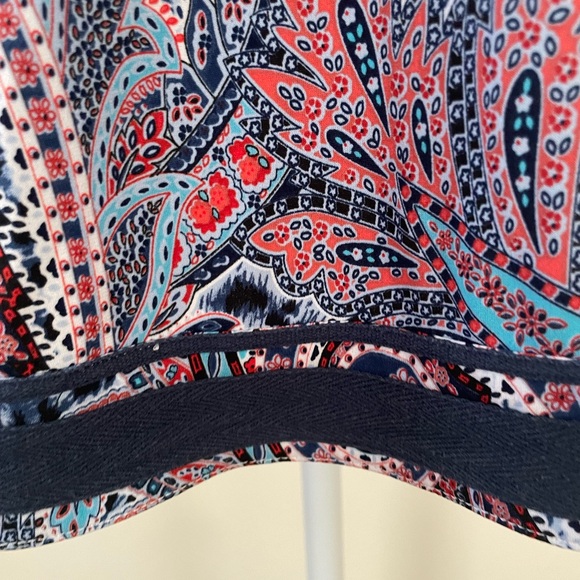 Peck & Peck Multicolor Paisley Sleeveless Top - Picture 4 of 9